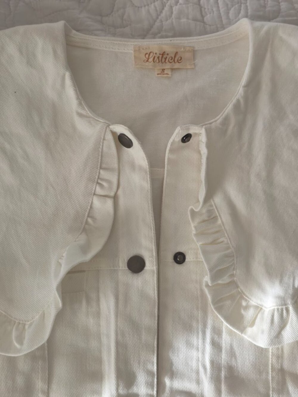 Listicle Ruffle Peter Pan Collar Denim Jacket in Cream White Size Small - Picture 12 of 12